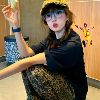 国际女间谍